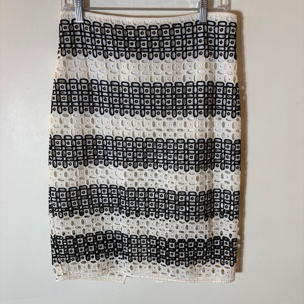 Banana Republic Rugby Lace Pencil Skirt Size 8